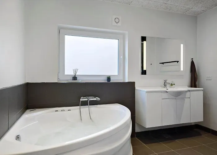 Lf16160-farso-lounsgaardvej-18 *